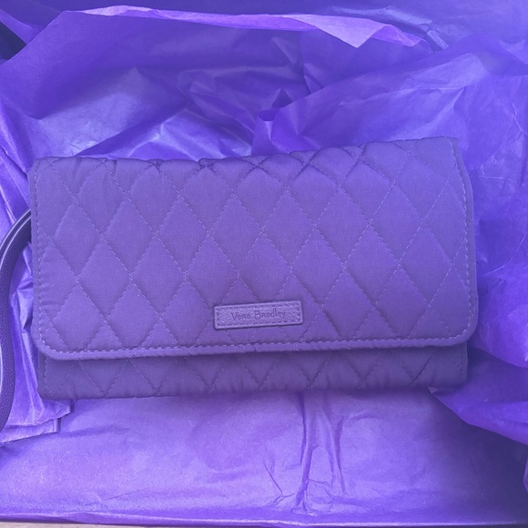 NWOT Vera Bradley (strap included) - Picture 2 of 11